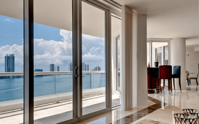 How to Choose the Best Installer for Hurricane Windows in Miami Beach